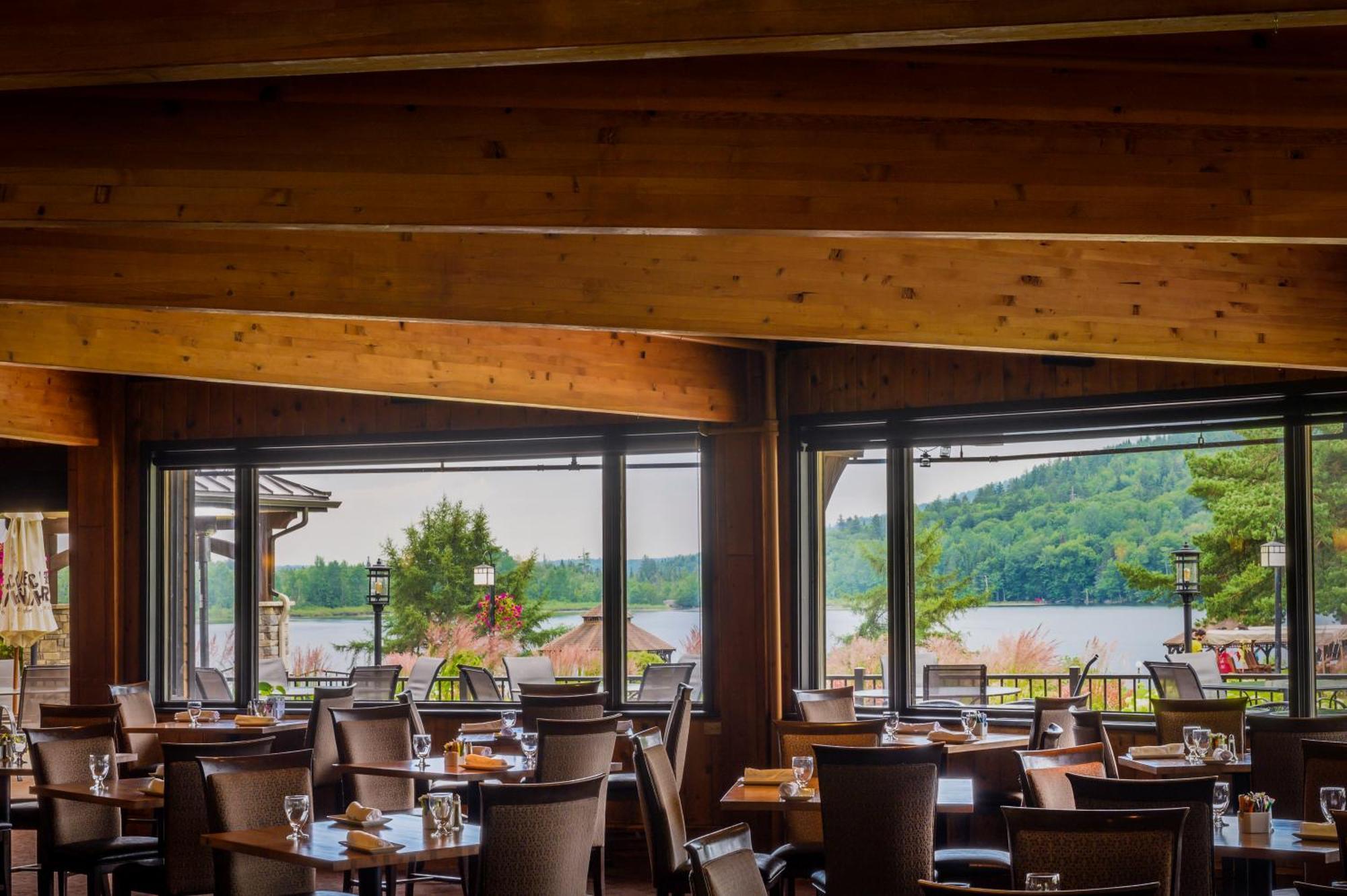 Le Manoir Du Lac Delage Stoneham Εξωτερικό φωτογραφία